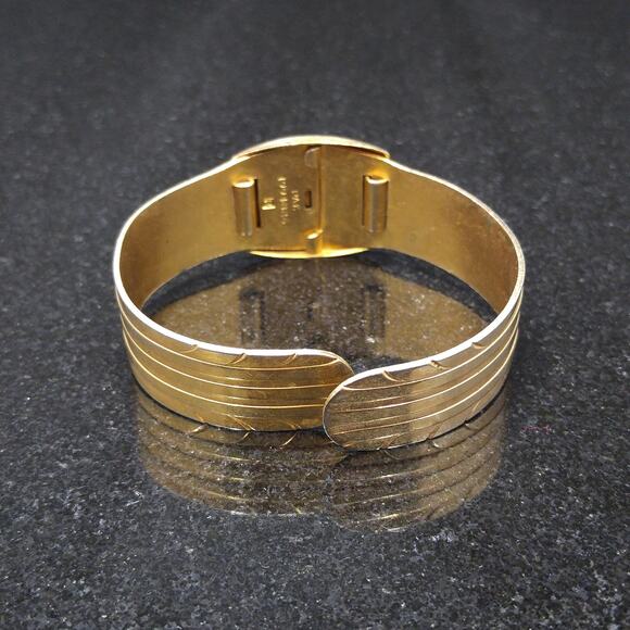 1930s Hinged Brass Bracelet Engraved Monogram Patent Design Vintage Jewelry - Picture 5 of 10